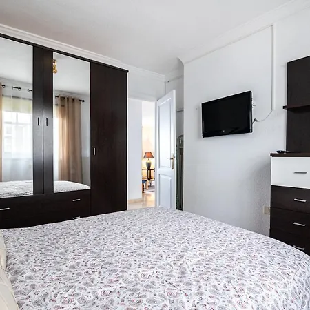 Apartamento En Barrio Tipico: Experiencia Local. Apartment Costa Adeje (Tenerife)