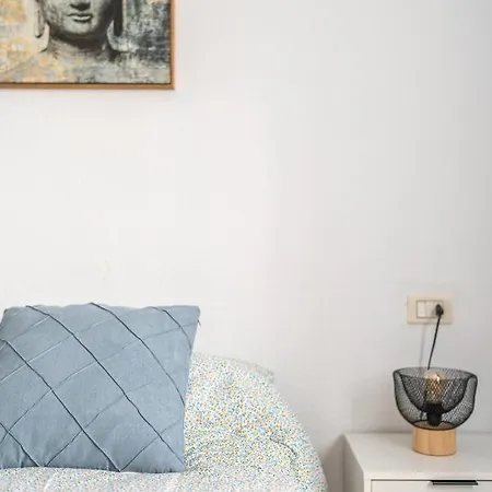 Apartamento En Barrio Tipico: Experiencia Local. 阿德耶